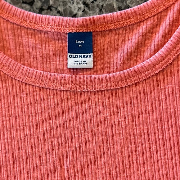 ✨NWT Old Navy LUXE High-Neck Rib-Knit SWING TANK SUGAR POPPY Women Size M - Picture 3 of 7